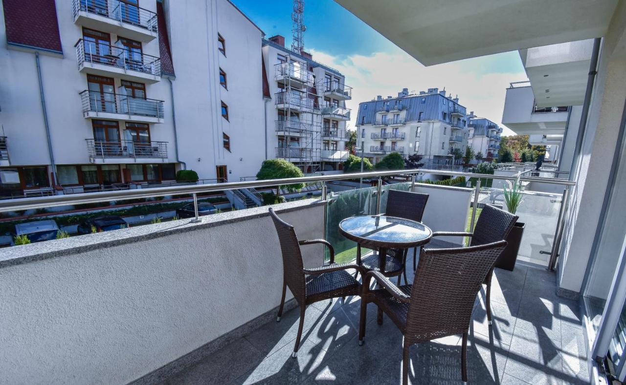 Apartamenty Na Wyspie - Stella Baltic - Parking Swinoujscie Bagian luar foto