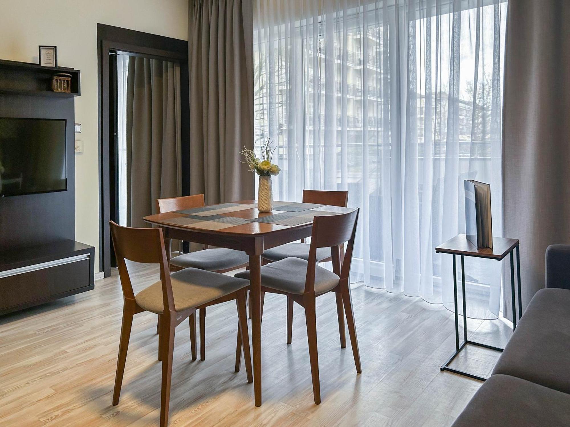 Apartamenty Na Wyspie - Stella Baltic - Parking Swinoujscie Bagian luar foto