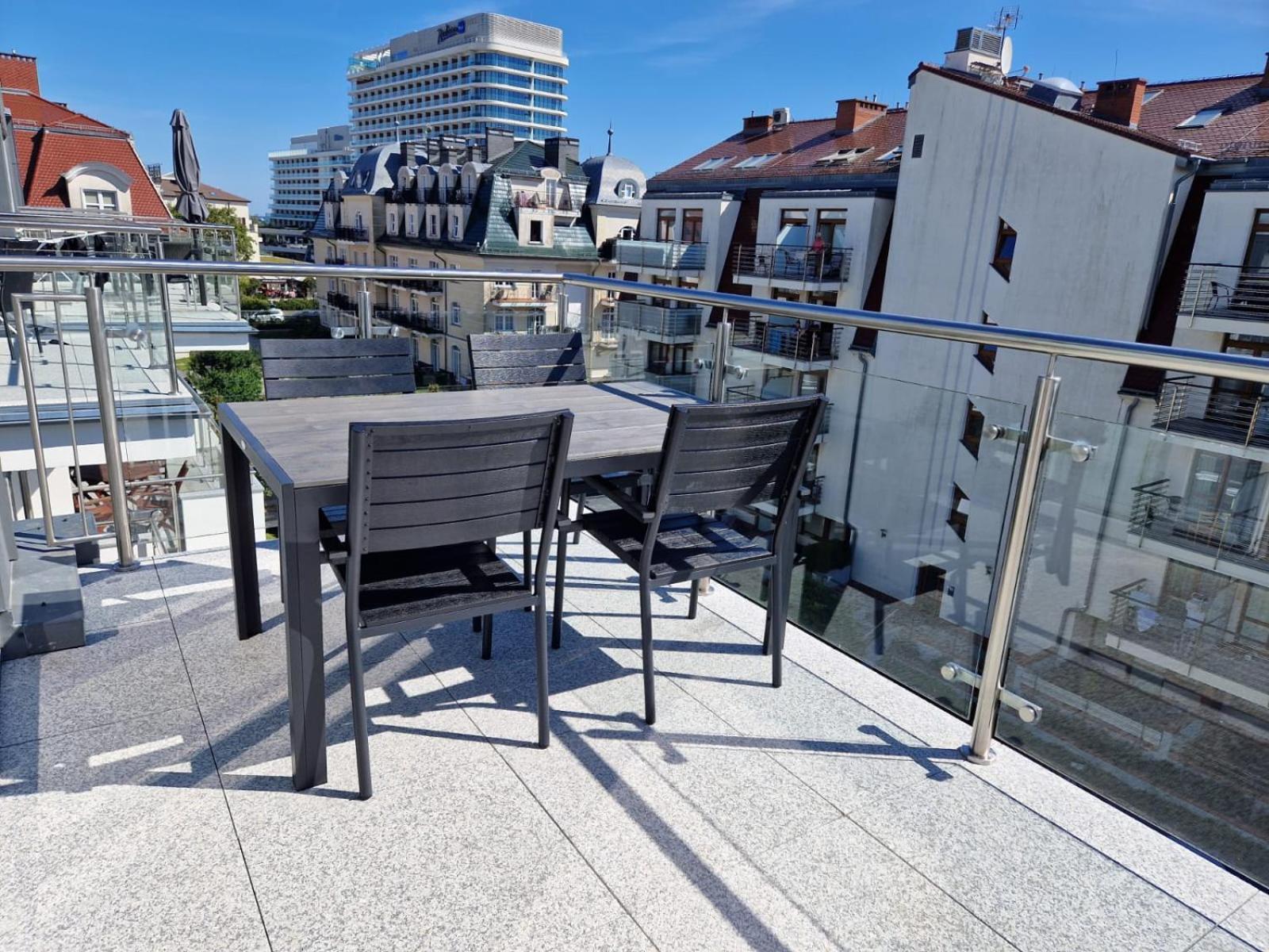 Apartamenty Na Wyspie - Stella Baltic - Parking Swinoujscie Bagian luar foto